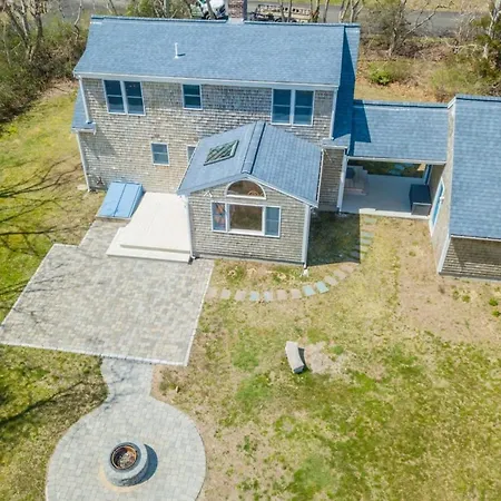Stay On The Cape Vacation Rentals: Book Eastham Plenty Of Room For Entire Family